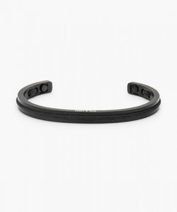 PIG & HEN NAVARCH SR 6MM BLACK/BLACK CUFF BANGLE